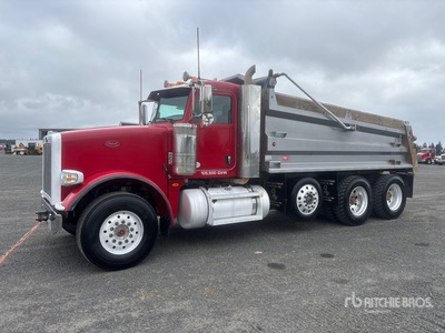 2017 Peterbilt 367 8x4 Tri/A Dump Truck