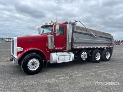 2016 Peterbilt 367 8x4 Tri/A Dump Truck