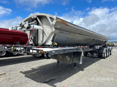 2018 Cross Country 38 ft Quad/A Remorque à benne latérale