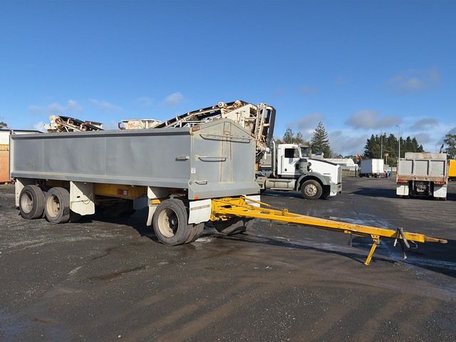 1990 Patcheil 6.5 m Tri/A Drawbar Tipping Trailer 1990 Patcheil 6.5 m Tri/A Drawbar Tipping Trailer