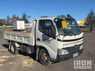 2007 Hino Dutro 4x2 Tipper Truck