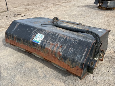 2016 Cat BU118 1950 mm Pick-Up Schranklader Veegmachine - Fits Cat 299D