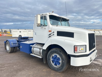 1997 International 3600 4x4 2-Achs Sattelzugmaschine