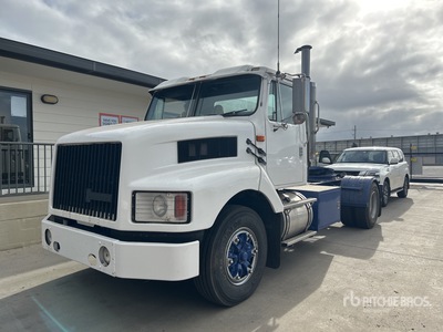 1997 International 3600 Ciągnik siodłowy z kabiną dzienną S/A