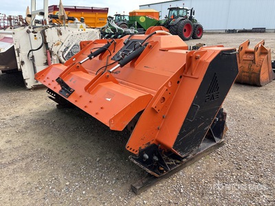 2004 STCH 225-106 Stone Crusher