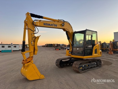 2010 Komatsu PC70-8 Tracked Excavator