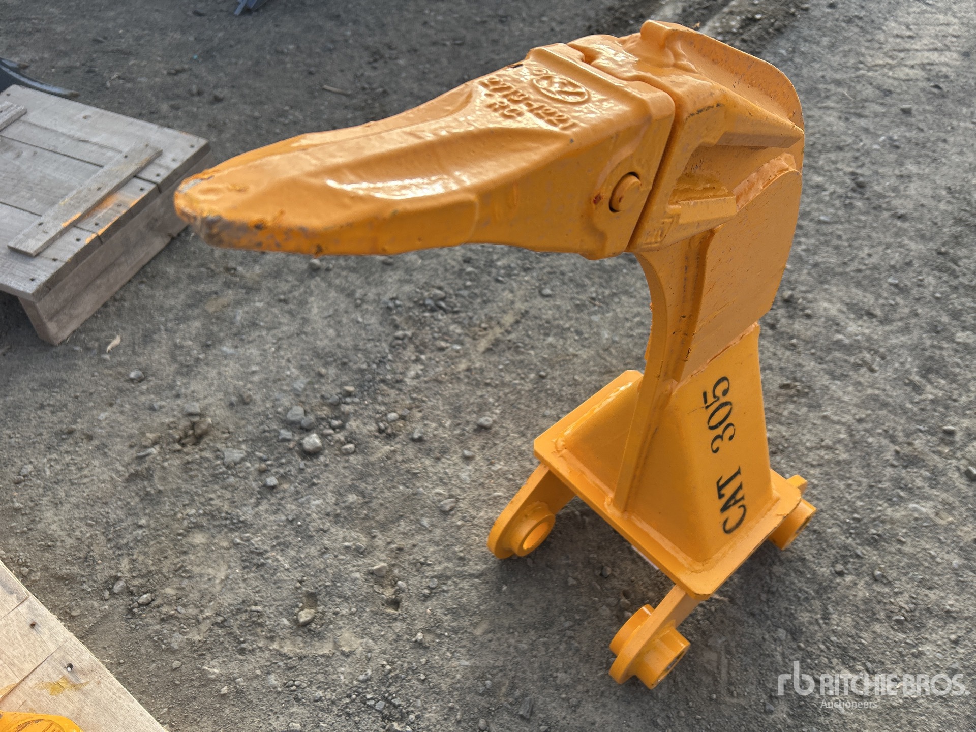 2026 GIYI Excavator Ripper - Fits CAT 305 (Unused)