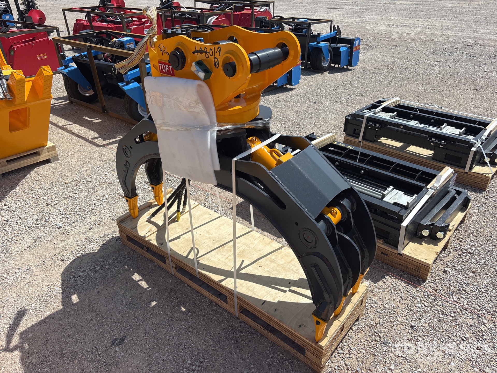 2026 TOFT TOFT04G 52 in Rotating Excavator Grapple - Fits 4-8 ton Excavator (Unused)