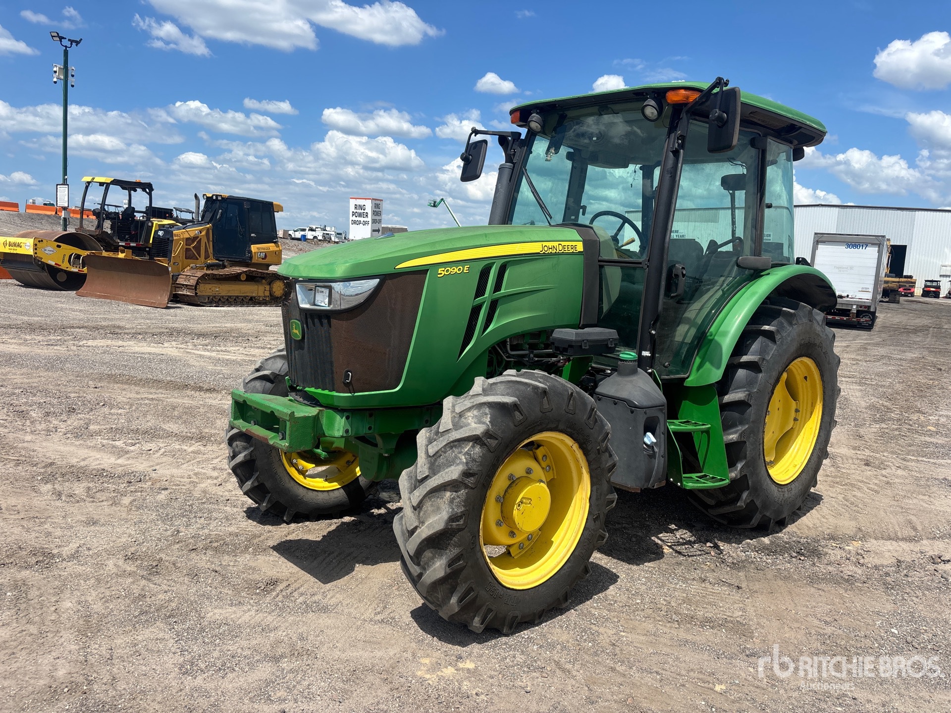 2018 John Deere 5090E 4WD Tractor