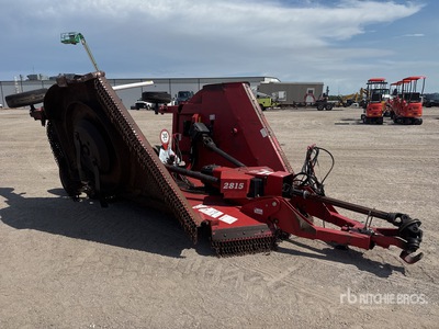 2021 Bush Hog 2815RR 15 ft Broyeur a Lame