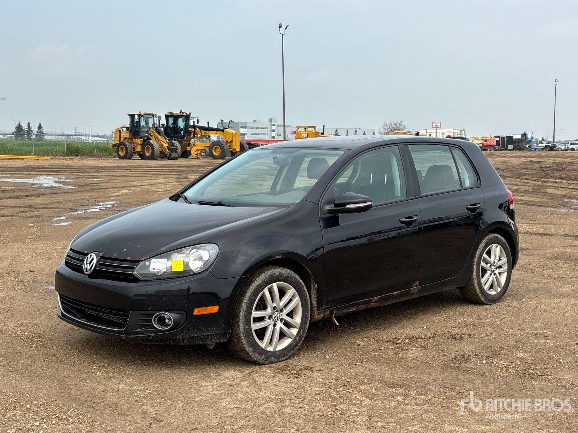 2011 Volkswagen Golf Automobile