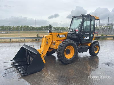 2026 JCB 530-70 AC Cabin, Fork , Bucket Telehandler (Unused)