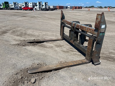 72 in Wheel Loader Forks - Fits Komatsu WA380