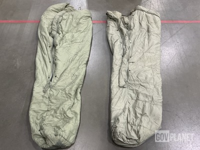 (79) Sleeping Bags