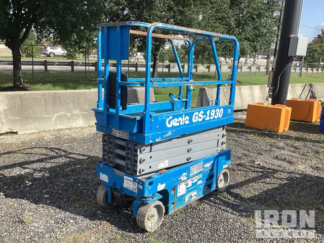 Scissor Lifts