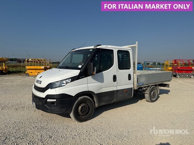 Iveco Daily 35-120 Crew Cab Flatbed Truck