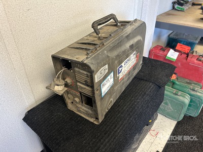 2009 Lincoln Electric LN-25 Wire Feed Electric Electric Welder