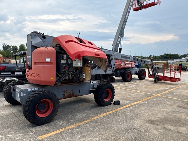 2018 Skyjack SJ63AJ 4WD Diesel Articulating Boom Lift
