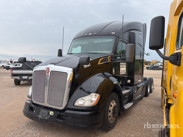 2018 Kenworth T680 6x4 T/A Sleeper Truck Tractor