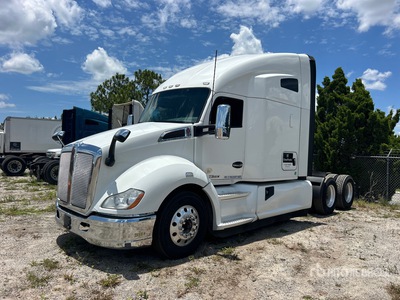 2019 Kenworth T680 6x4 T/A Sleeper Truck Tractor