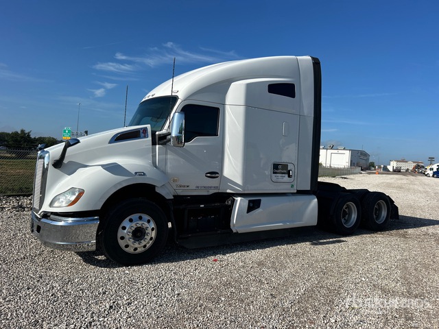 2019 Kenworth T680 6x4 T/A Sleeper Truck Tractor