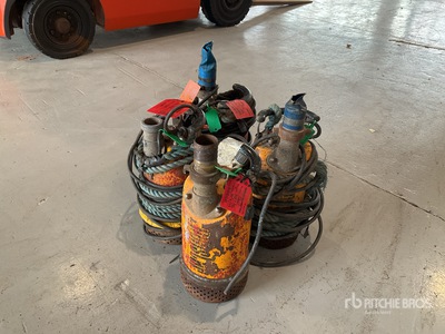 Quantity of (4) Electric Submersible Water Pump