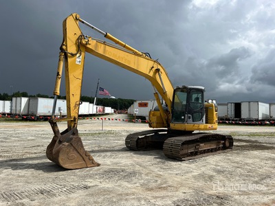 2009 Komatsu PC228USLC-3E0 Kettenbagger
