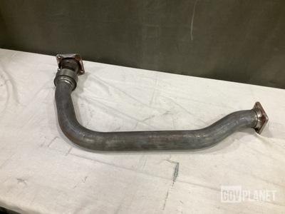 (18) 11683993 Exhaust Pipes