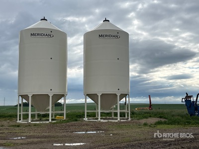 Meridian 1620 +/- 4100 bu Smooth Wall Hopper Grain Bin