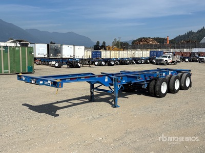 2023 CIMC CB45M3OTC00 Tri/A Extendable Containerchassis