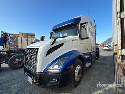 2019 Volvo VNL760 6x4 Ciągnik siodłowy T/A z kabiną sypialną