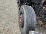 Underbody with Right Steer Tire
