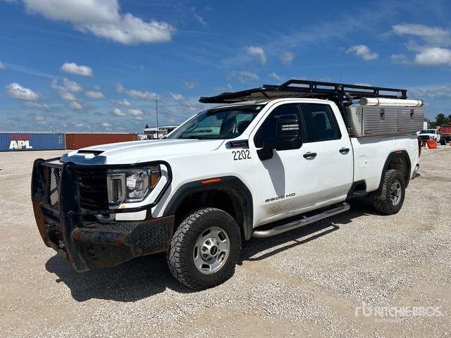 2022 GMC Sierra 2500HD 4x4 Extended Cab Pickup