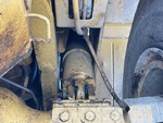 Chassis with Suspension Cylinders