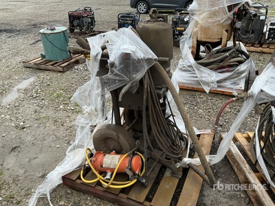 Pneumatic Paint Pump