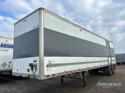 2015 Manac 92240A811 40 ft x 102 in T/A Van Trailer