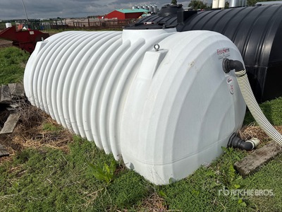 Free Form Gen 2 1620 gal Water Tank