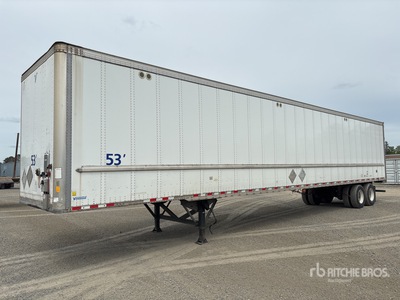 2015 Vanguard 53 ft x 102 in T/A Van Trailer