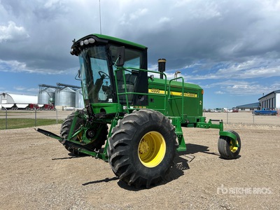 2009 John Deere 4895 35 ft Swather Windrower