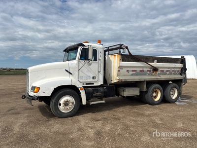 1995 Freightliner FLD 112 6x4 T/A Dump Truck