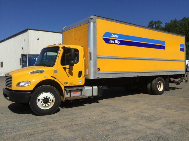 2014 Freightliner M2 106 Cargo Truck 2014 Freightliner M2 106 Cargo Truck