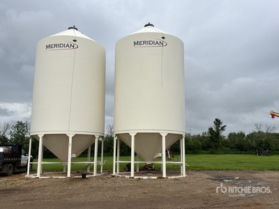 Meridian 1620EWPISD5 +/- 4100 bu Smooth Wall Hopper Grain Bin
