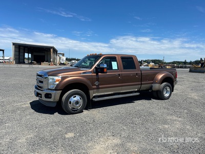 2011 Ford F-450 Lariat 4x4 Crew Cab Pickup