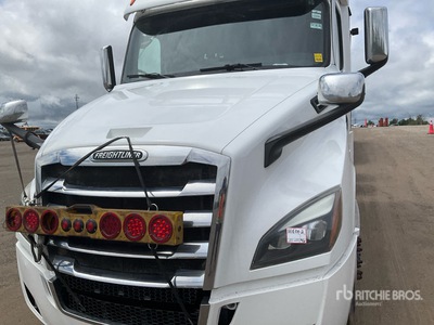 2019 Freightliner Cascadia 126 6x4 3- Achs Sattelzugmaschine mit Schlafkabine