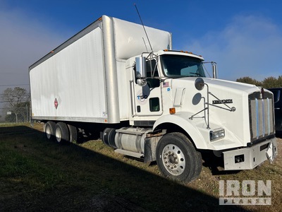 2015 Kenworth T800 T800 6x4 Box Van Truck