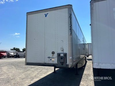 2022 Vanguard 53 ft x 102 in T/A Van Trailer