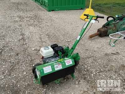 2024 E-Z Trench BE400 Edger