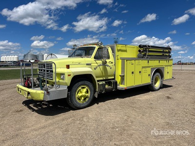 1983 Ford F-700 4x2 Fire Truck