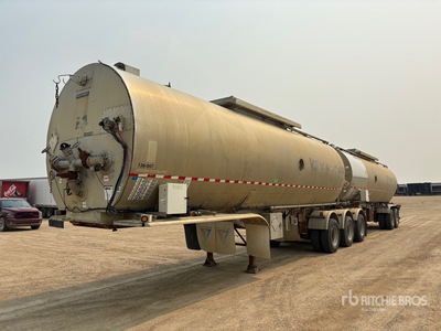 2009 Brenner 31037 L Super B-Train Lead Tanker Trailer