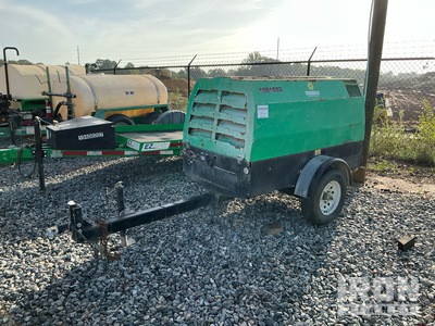 2016 Rotair 185T4F 185 cfm Mobile Air Compressor